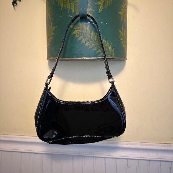 Black Patent Leather Shoulder Bag By Urban Outfitters With White Stitching - Picture 1 of 6